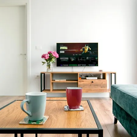 Apartman Urban Serenity Skyline View 1 Tirana