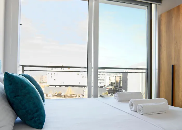 Urban Serenity Skyline View 1 Apartman