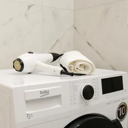 Urban Serenity Skyline View 1 Apartament Tirana