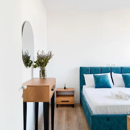 Urban Serenity Skyline View 1 Apartament Tirana