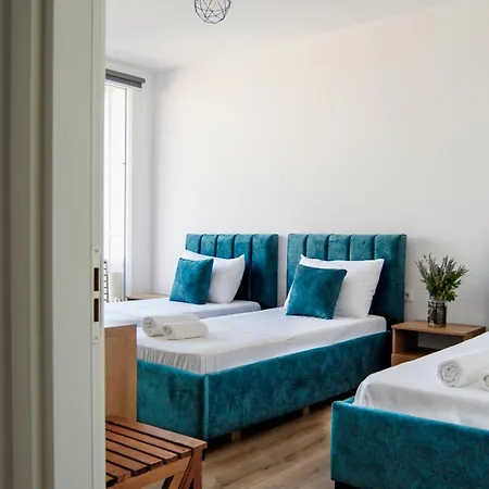 Urban Serenity Skyline View 1 Lejlighed