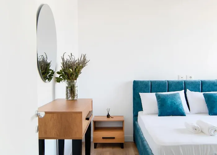 Urban Serenity Skyline View 1 Lägenhet Tirana